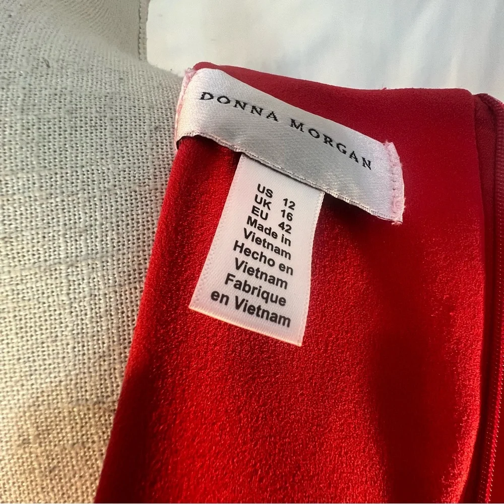 Donna Morgan Red MIDI Dress Crepe Elbow Length Sleeves V Neck Fit & Flare 12 - Picture 9 of 10